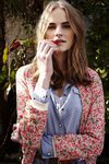 Camisa denim con chaqueta de print floral de la colección para primavera 2014 de Springfield