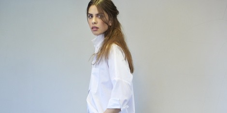 Camisa asimétrica blanca de la colección primavera/verano 2014 de Eduardo Rivera