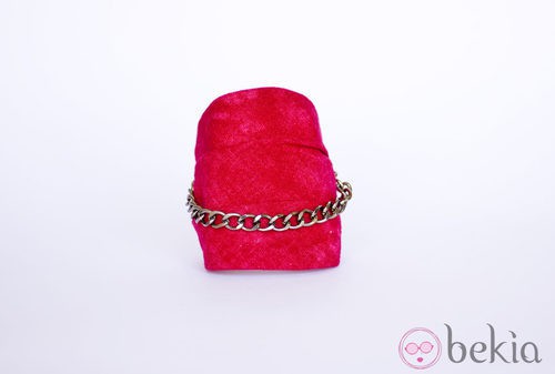 Muñequera fucsia con cadena de Namdalay