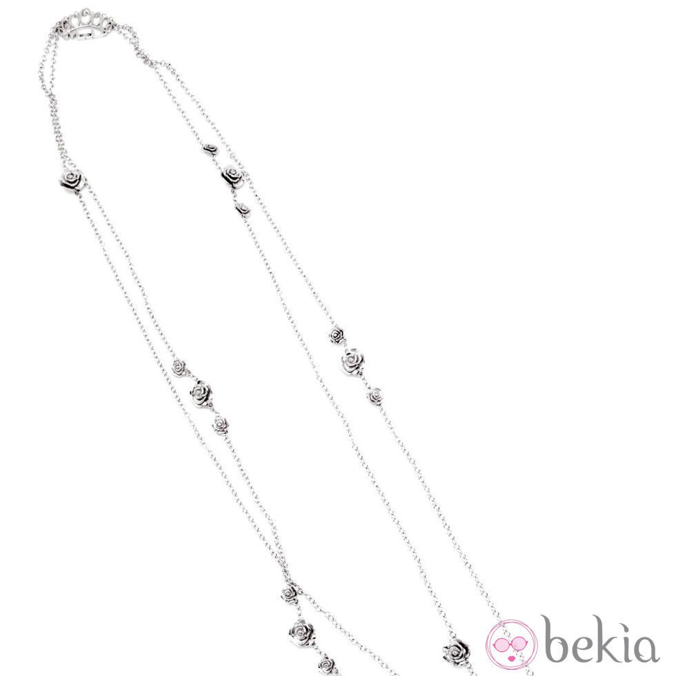 Collar de plata con rosas de Miriam de Ungría