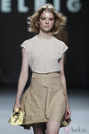 Falda con fruncido trasero de Teresa Helbig, colección primavera de 2012