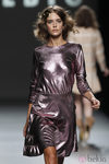 vestido metalizado rosa de Teresa Helbig, colección primavera de 2012