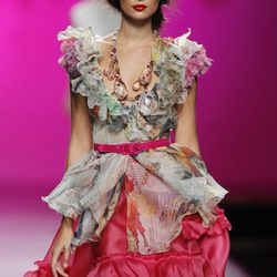 Vestido estampado con volantes de Montesinos, colección primavera 2012