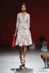 Conjunto de rallas en tonos tierra de Devota y Lomba, colección primavera 2012