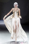 Corsé con trenzas y pedrería de Maya Hansen en Cibeles, colección de primavera de 2012