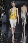 Camisa dorada y falda floral de Ailanto en Cibeles, colección primavera 2012