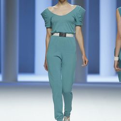 Mono azul de la colección primavera 2012 de Sita Murt presentada en Cibeles