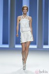 Vestido blanco de la colección primavera 2012 de Sita Murt en Cibeles