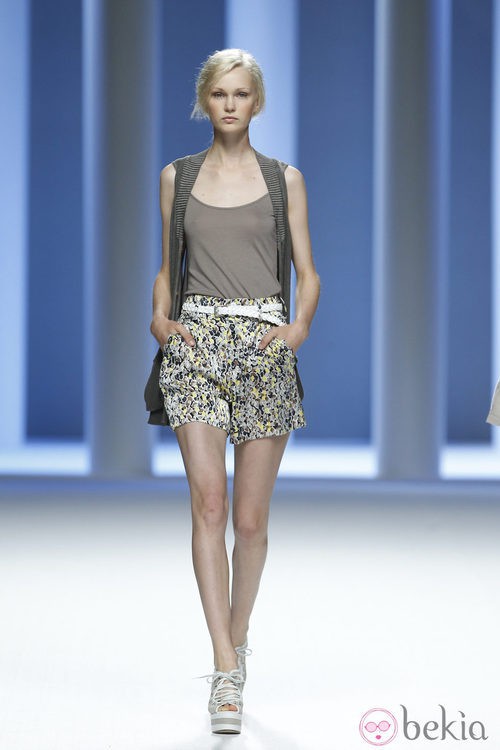 Shorts estampados de la colección primavera 2012 de Sita Murt en Cibeles