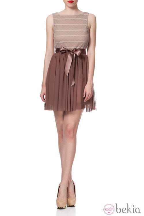 Vestido en tonos tierra de la Colección Crucero 2014 de Poète