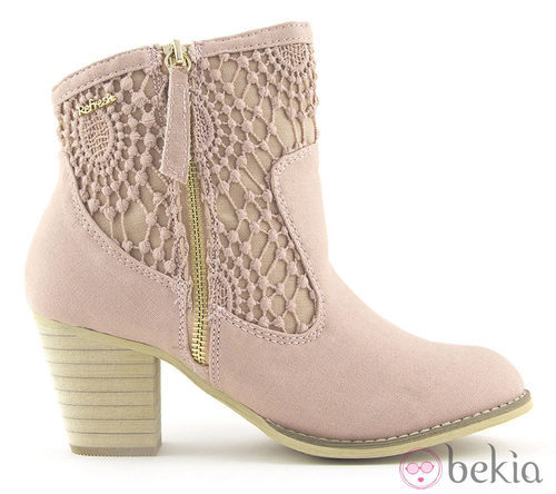 Botín campero rosa pastel de Refresh para verano 2014