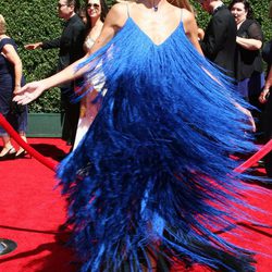 Heidi Klum con un vestido de flecos en los Premios Emmy a las Artes Creativas 2014
