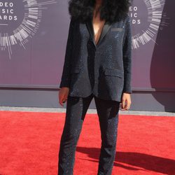 Solange Knowles con traje de H&M Studio Collection en los MTV Video Music Awards 2014