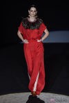 Vestido largo rojo de Roberto Verino en Madrid Fashion Week primavera/verano 2015