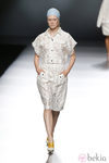 Conjunto de encaje de Moisés Nieto en Madrid Fashion Week primavera/verano 2015