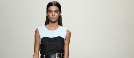 Vestido black&white de Roberto Torretta en Madrid Fashion Week primavera/verano 2015