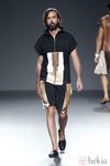 Look masculino de piel de primavera/verano 2015 de Etxeberría en Madrid Fashion Week