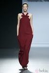 Vestido color vino de Ángel Schlesser en Madrid Fashion Week primavera/verano 2015