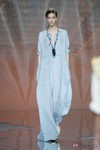 Vestido azul de Ailanto en Madrid Fashion Week primavera/verano 2015