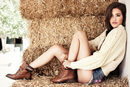 Malena Costa con botines camperos de Refresh para otoño/invierno 2014