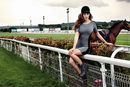 Malena Costa con botines moteros negros de Refresh para otoño/invierno 2014