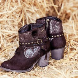 Botín cowboy marrón de Refresh para otoño/invierno 2014
