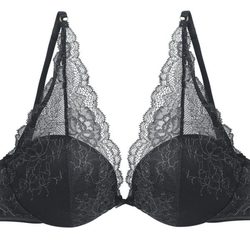 Sujetador negro de la colección 'Dark Seduction' de Women'secret