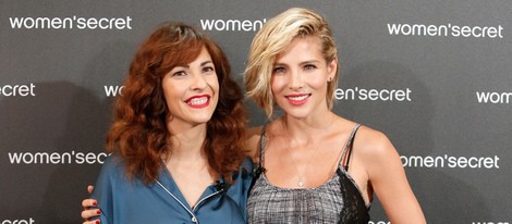 Elsa Pataky y Paula Ortiz en la presentación de la colección 'Dark Seduction' de Women'secret