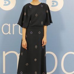 María Valverde en el estreno de 'Hermanos' con un vestido de &Other Stories