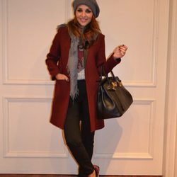 Paula Echevarría con un look casual y New Balance