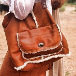 Bolso 'Sidney' de Inuit disponible en Guáimaro en octubre 2014