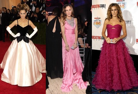 Sarah Jessica Parker con un diseño en blanco y negro de Oscar de la Renta