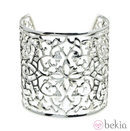 Maxi brazalete en plata de la nueva colección 'Filigree' de Claire's