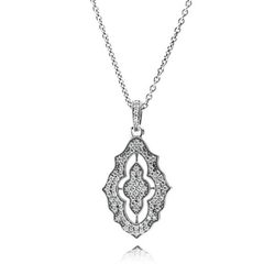 Collar en plata de la nueva colección de encaje de Pandora