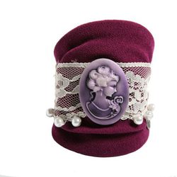 Pulsera granate con puntilla de Namdalay
