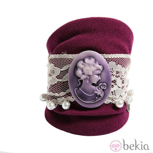 Pulsera granate con puntilla de Namdalay