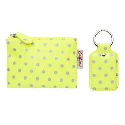 Accesorios en color neón de la colección navideña de Cath Kidston 