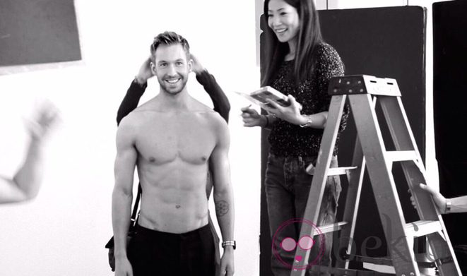 Calvin Harris durante el 'shooting' de la campaña primavera/verano 2015 de Emporio Armani