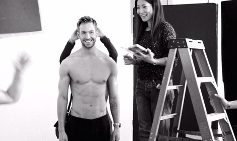 Calvin Harris durante el 'shooting' de la campaña primavera/verano 2015 de Emporio Armani