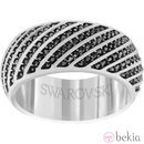 Anillos con incrustaciones de cristal para hombre de la colección primavera/verano 2015 de Swarovski