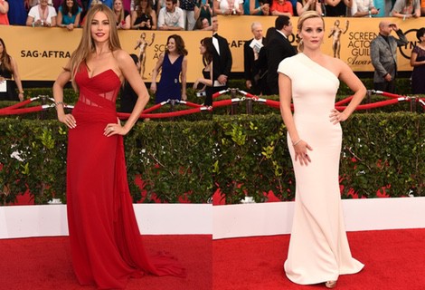Sofía Vergara con un vestido rojo en la alfombra roja de los Premios SAG 2015