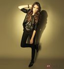 Cazadora de cuero de Stradivarius, lookbook septiembre de 2011