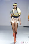 Modelo deportivo de Alba Cardalda en Cibeles, colección primavera 2012