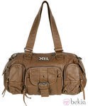 Bolso camel de la colección otoño/invierno 2011/2012 de Xti