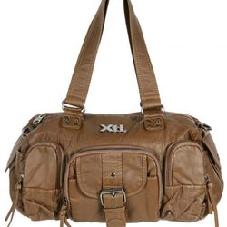 Bolso camel de la colección otoño/invierno 2011/2012 de Xti