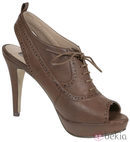 Botines peep toe marrones de Lorena Carreras, colección otoño/invierno 2011
