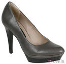 Zapatos de tacón de cuero gris de Lorena Carreras, colección otoño/invierno 2011