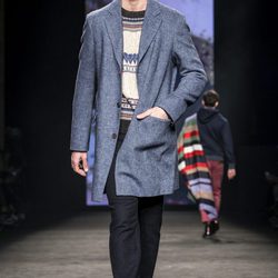 Abrigo de la colección otoño/invierno 2015/2016 de Desigual en la 080 Barcelona Fashion