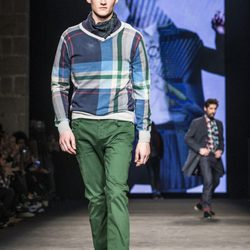 Jersey de cuadros de la colección otoño/invierno 2015/2016 de Desigual en la 080 Barcelona Fashion