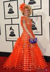 Joy Villa con un vestido completamente transparente en la alfombra roja de los Grammy 2015